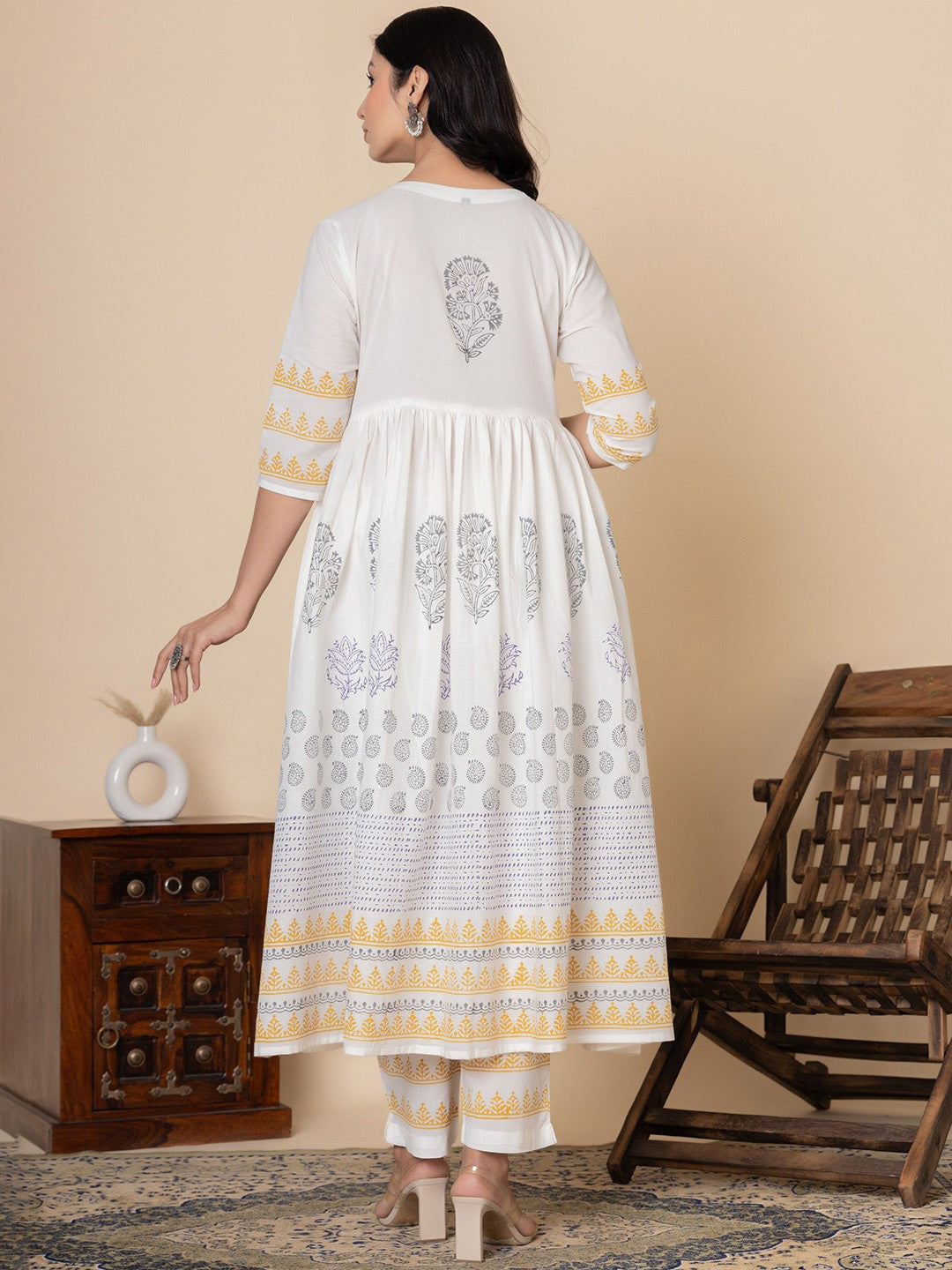 Women Ethnic Motifs Printed Anarkali Set